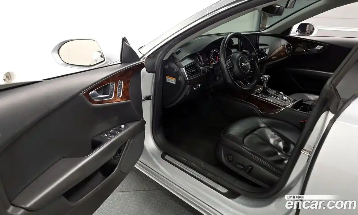 Audi A7 2014 3.0 гидро в Москве № 325748, фото 10