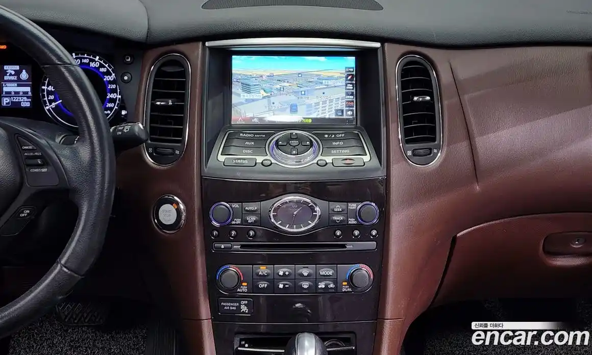 Infiniti QX50 2016 3.7 гидро в Москве № 326826, фото 14
