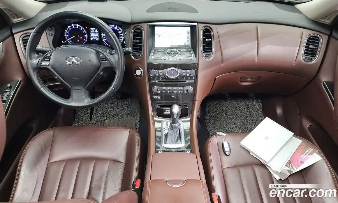 Infiniti QX50 2016 3.7 гидро в Москве № 326826, фото 7