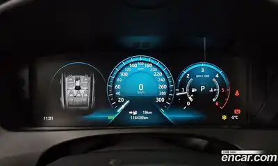 Jaguar F-Pace 2017 2.0 гидро в Москве № 335831, миниатюра 8