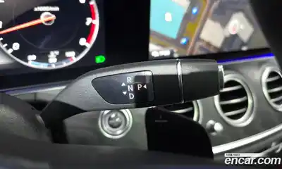 Mercedes-Benz E-Class 2020 2.0 гидро, миниатюра 9