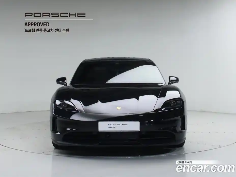 Porsche Taycan 2024 гидро в Москве № 374511, фото 3