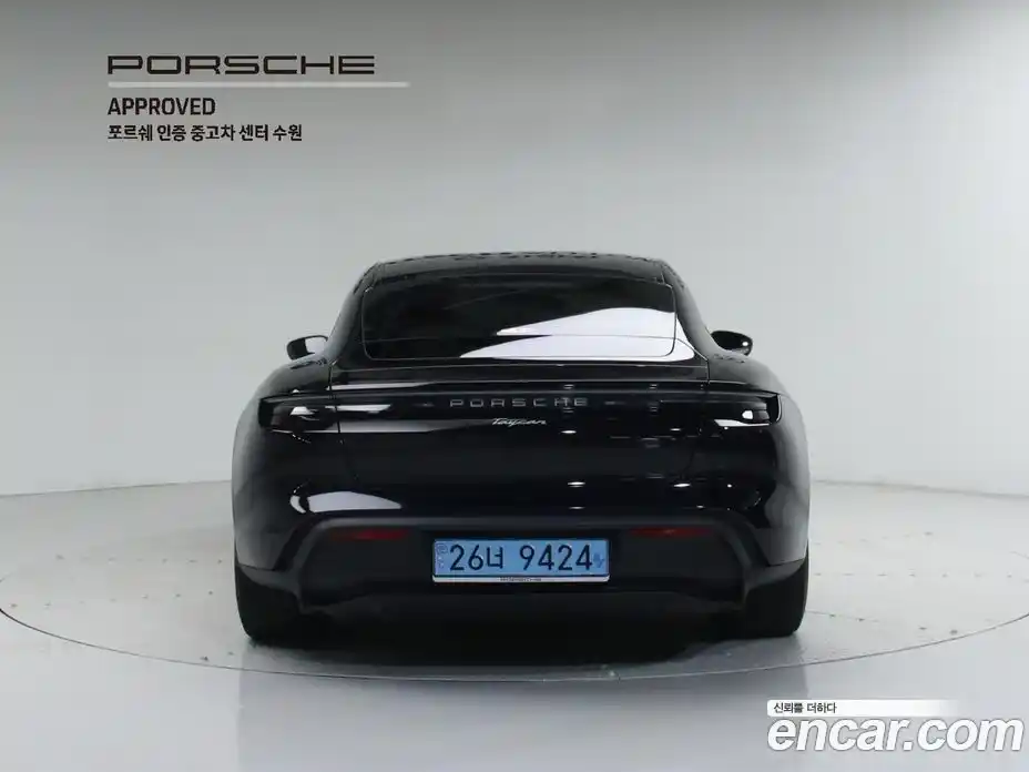 Porsche Taycan 2024 гидро в Москве № 374511, фото 4