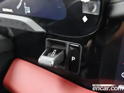 Porsche Taycan 2024 гидро в Москве № 374511, миниатюра 9