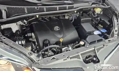 Toyota Sienna 2018 3.5 гидро в Москве № 384044, миниатюра 6