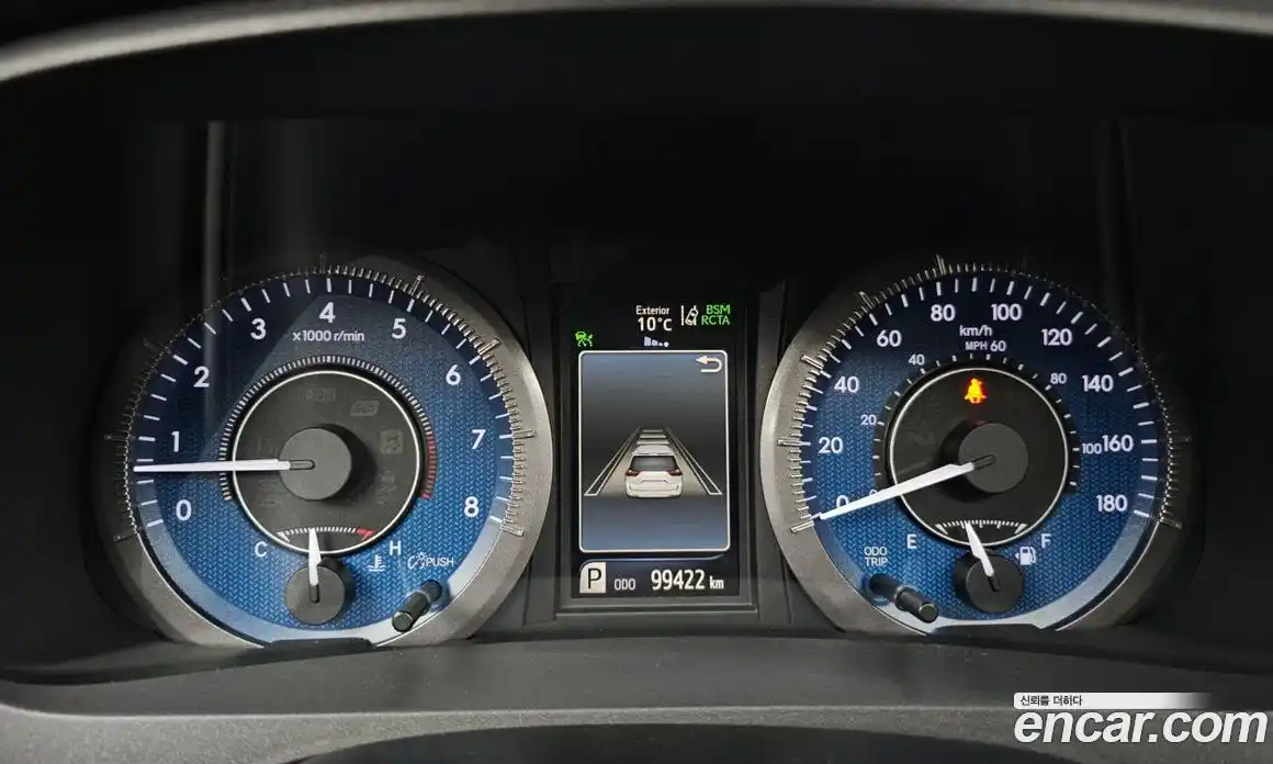 Toyota Sienna 2018 3.5 гидро в Москве № 384044, фото 8
