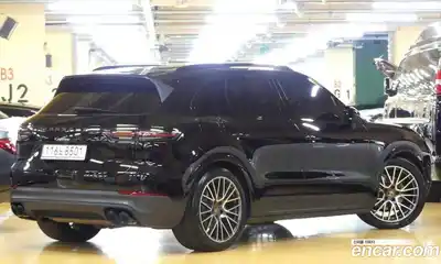 Porsche Cayenne 2019 3.0 гидро в Москве № 416111, миниатюра 3