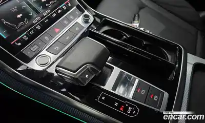 Audi Q7 2022 3.0 гидро в Москве № 428814, миниатюра 9