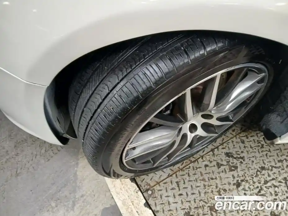 Maserati Ghibli 2014 3.0 гидро в Москве № 433303, фото 20