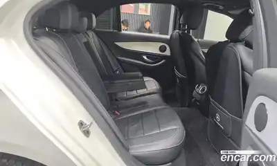 Mercedes-Benz E-Class 2021 2.0 гидро, миниатюра 12