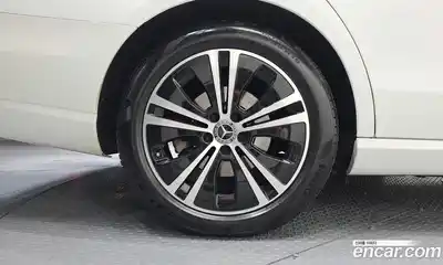 Mercedes-Benz E-Class 2021 2.0 гидро, миниатюра 5