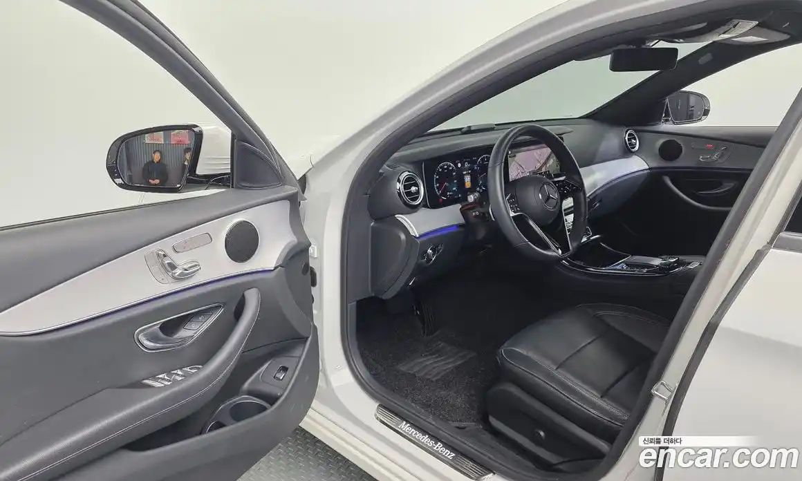 Mercedes-Benz E-Class 2021 2.0 гидро, фото 10