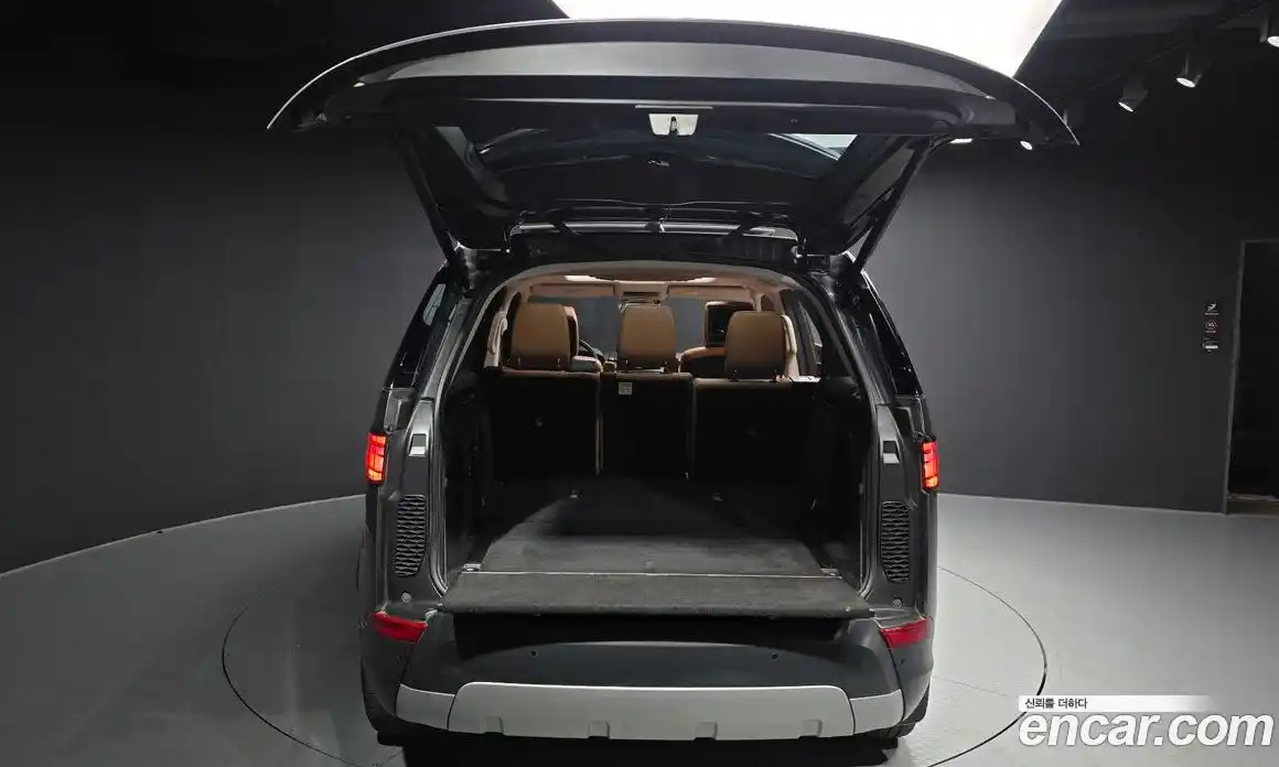 Land Rover Discovery 2019 3.0 гидро в Москве № 498958, фото 20