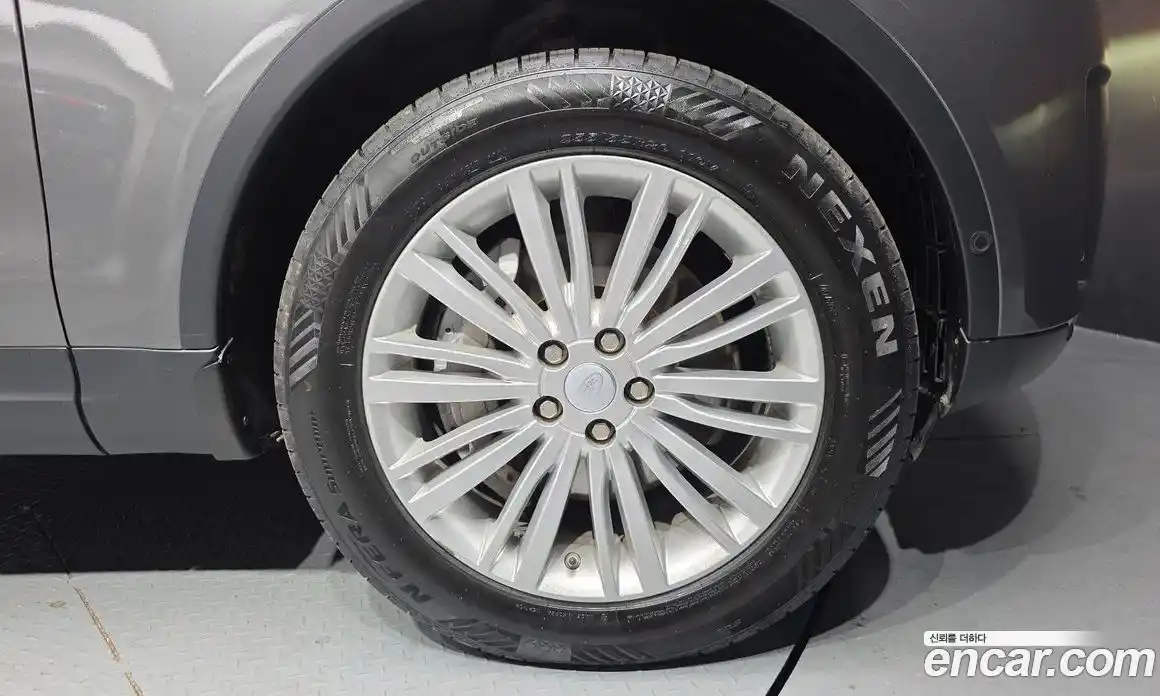 Land Rover Discovery 2019 3.0 гидро в Москве № 498958, фото 5