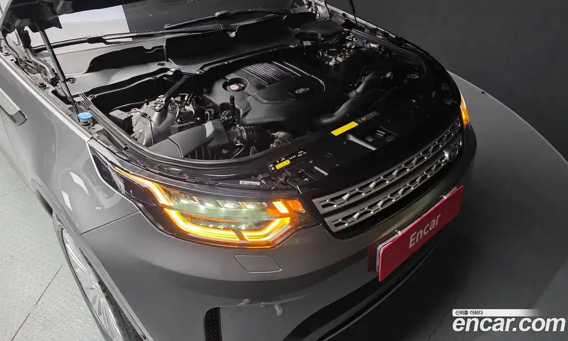 Land Rover Discovery 2019 3.0 гидро в Москве № 498958, фото 6