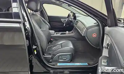 Jaguar XF 2012 2.2 гидро в Москве № 500311, миниатюра 11