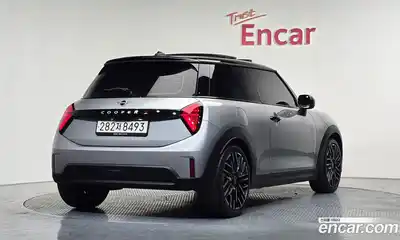 Mini Cooper 2024 2.0 гидро в Москве № 526018, миниатюра 2