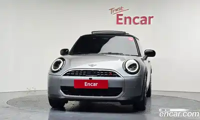 Mini Cooper 2024 2.0 гидро в Москве № 526018, миниатюра 3