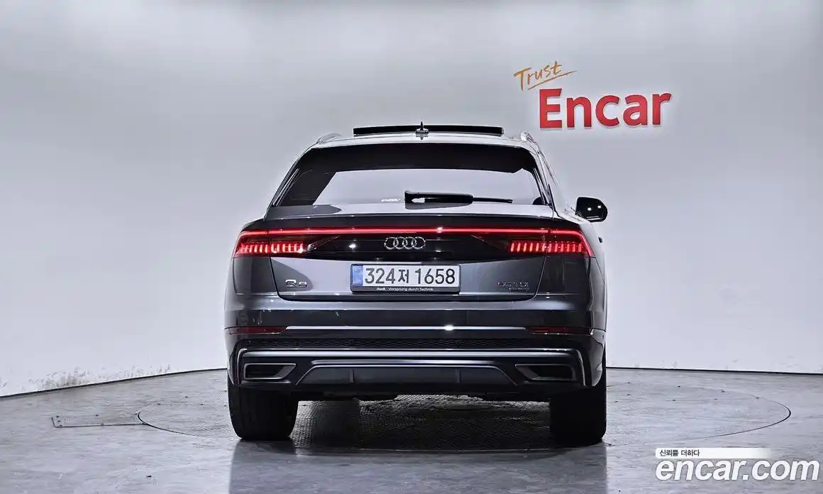 Audi Q8 2021 3.0 гидро в Москве № 544349, фото 3