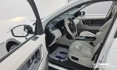 Land Rover Discovery Sport 2018 2.0 гидро в Москве № 546274, миниатюра 11