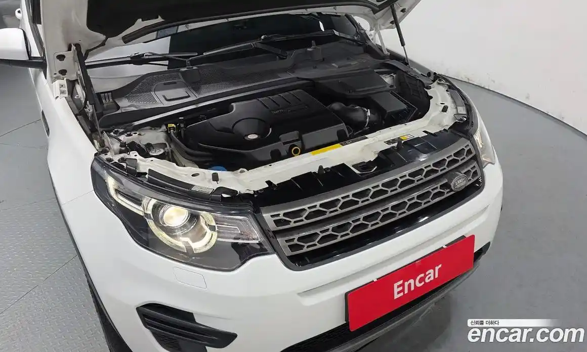 Land Rover Discovery Sport 2018 2.0 гидро в Москве № 546274, фото 6
