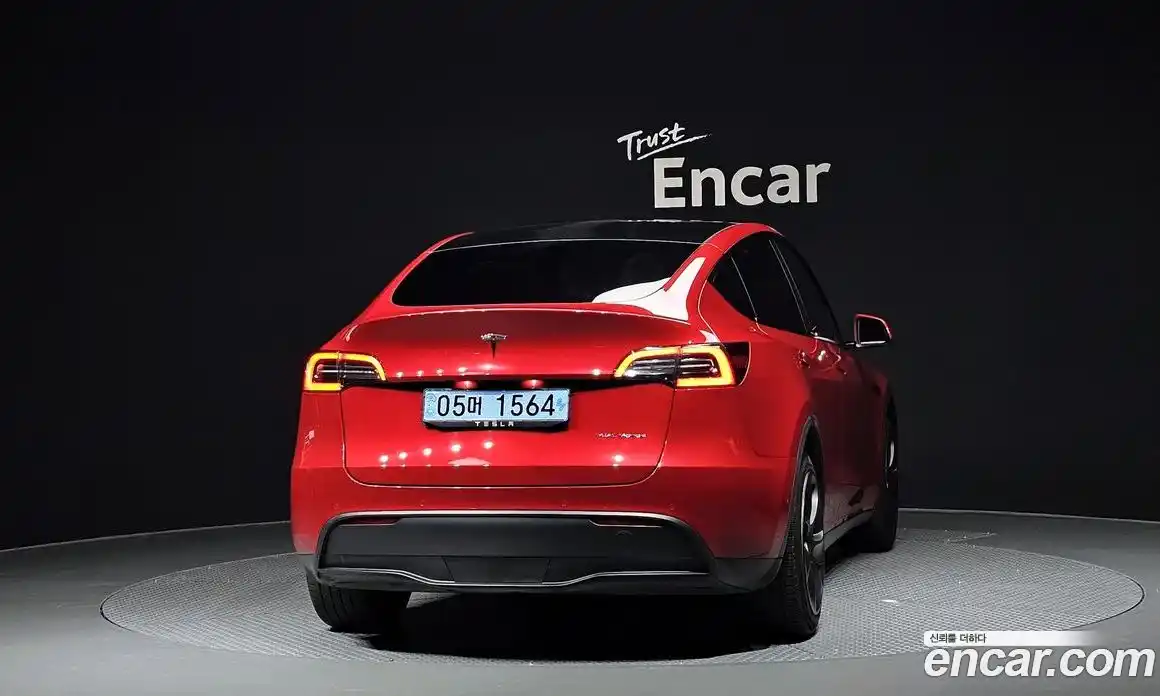 Tesla Model Y 2021 0.2 гидро в Москве № 546848, фото 4