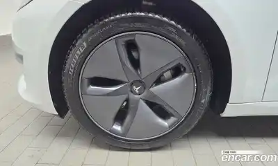 Tesla Model 3 2020 0.1 гидро в Москве № 546888, миниатюра 5