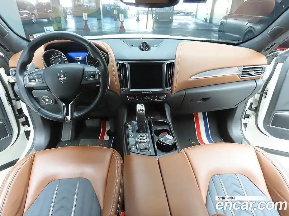 Maserati Levante 2020 3.0 гидро в Москве № 585270, фото 12