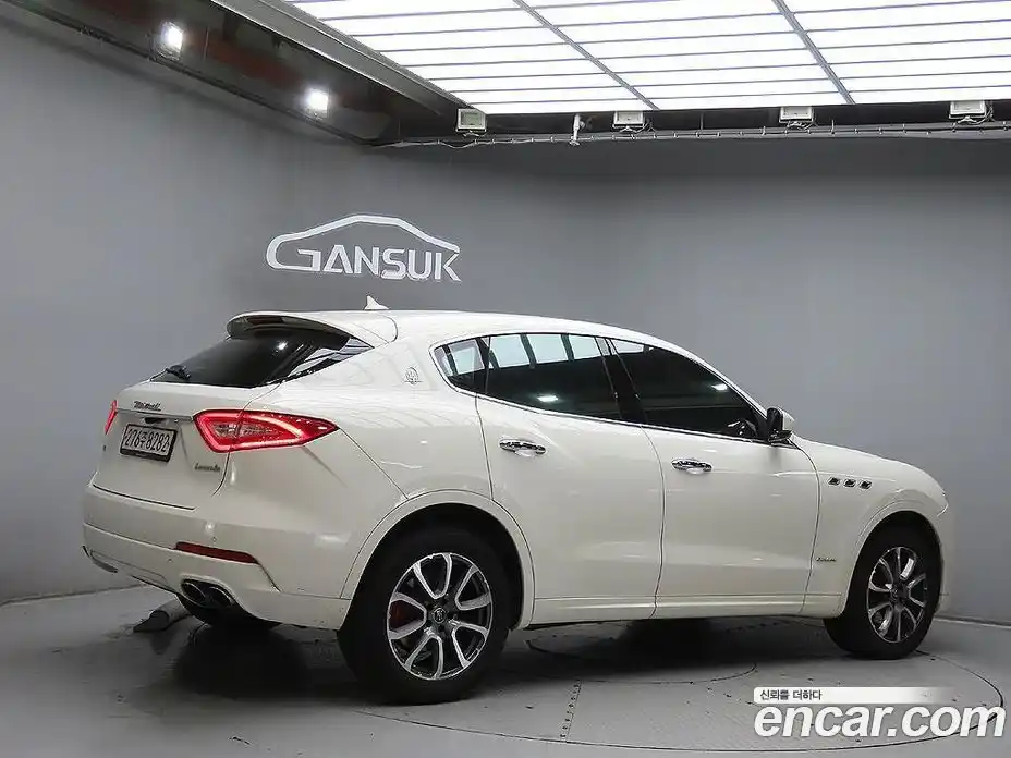 Maserati Levante 2020 3.0 гидро в Москве № 585270, фото 4