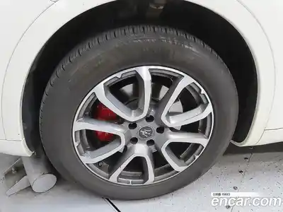 Maserati Levante 2020 3.0 гидро в Москве № 585270, миниатюра 5