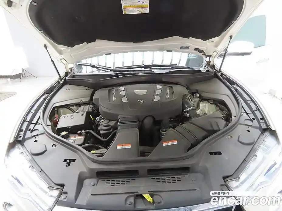 Maserati Levante 2020 3.0 гидро в Москве № 585270, фото 8