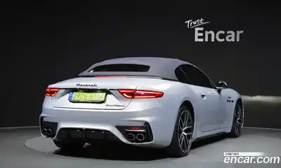 Maserati Gran Cabrio 2024 3.0 гидро в Москве № 610587, миниатюра 2