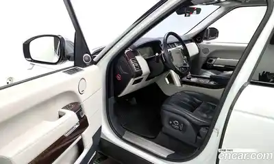 Land Rover Range-Rover 2017 4.4 гидро в Москве № 627640, миниатюра 9