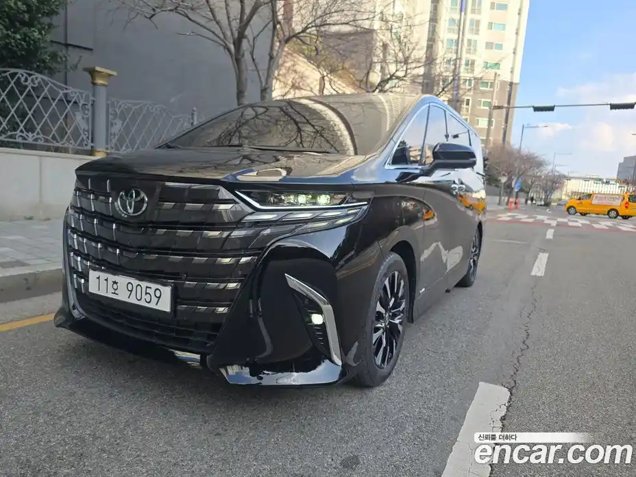 Toyota Alphard 2026 2.5 гидро в Москве № 651353, фото 5