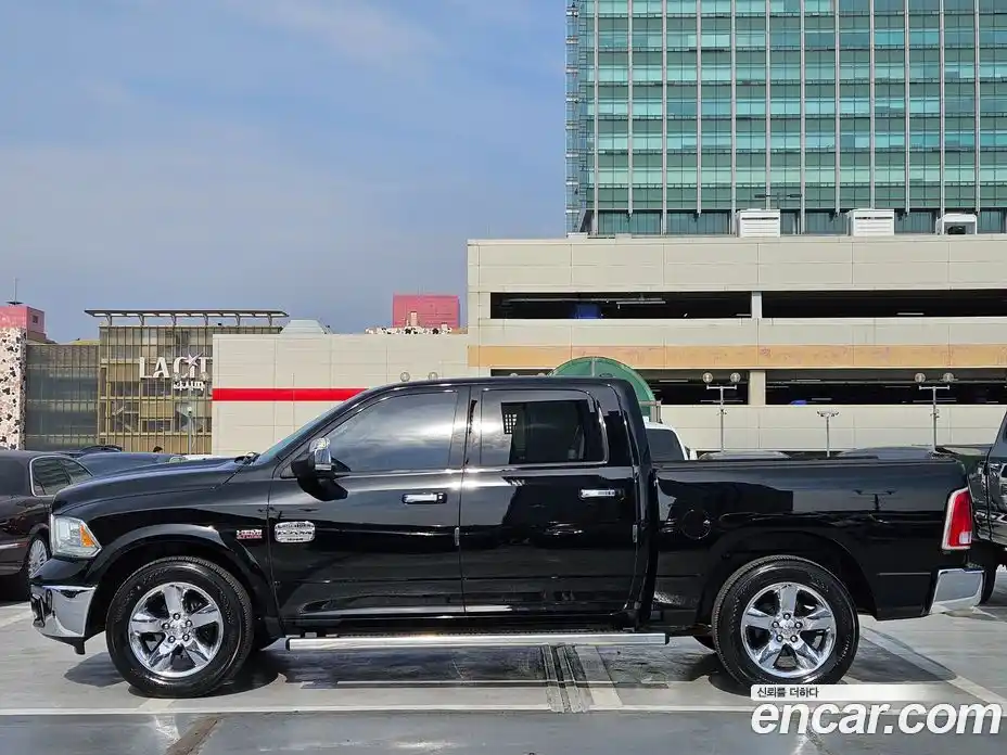 Dodge Ram Pick Up 2014 5.7 гидро в Москве № 719776, фото 20