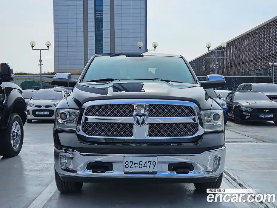 Dodge Ram Pick Up 2014 5.7 гидро в Москве № 719776, фото 3