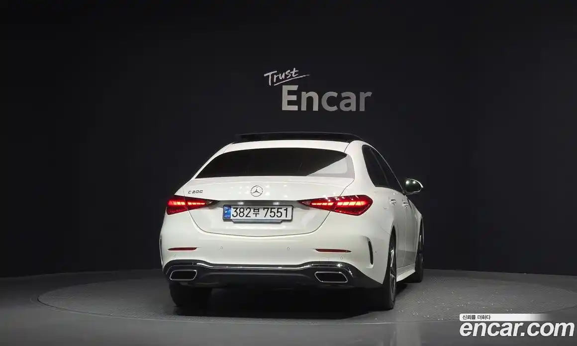 Mercedes-Benz C-Class 2024 2.0 гидро в Москве, фото 4