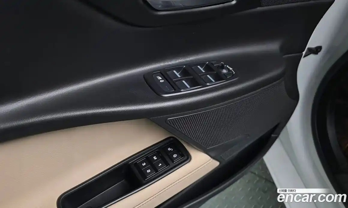 Jaguar XE 2017 2.0 гидро в Москве № 757982, фото 18