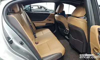 Lexus ES 2021 2.5 гидро в Москве № 766860, миниатюра 11