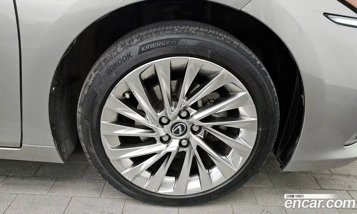 Lexus ES 2021 2.5 гидро в Москве № 766860, фото 4