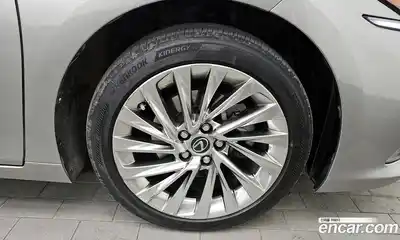 Lexus ES 2021 2.5 гидро в Москве № 766860, миниатюра 4
