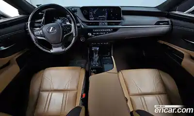 Lexus ES 2021 2.5 гидро в Москве № 766860, миниатюра 6