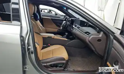 Lexus ES 2021 2.5 гидро в Москве № 766860, миниатюра 10