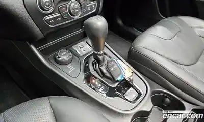 Jeep Cherokee 2020 2.4 гидро в Москве № 767336, миниатюра 9