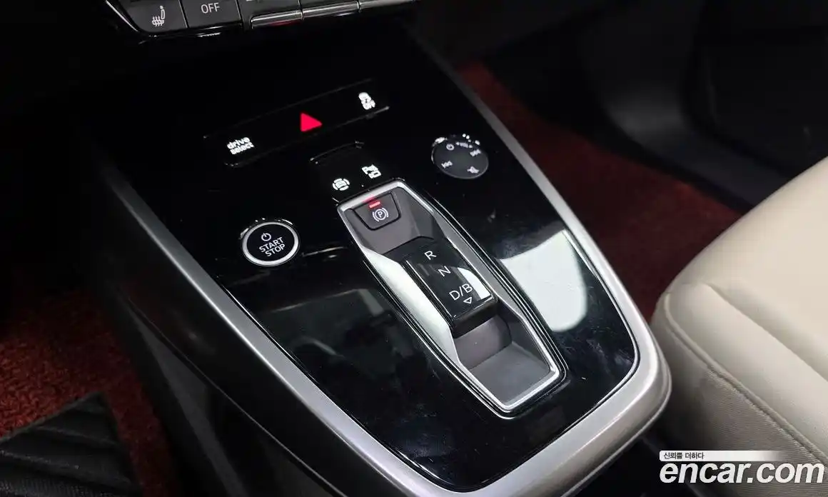 Audi Q4 e-tron 2022 0.2 гидро в Москве, фото 9