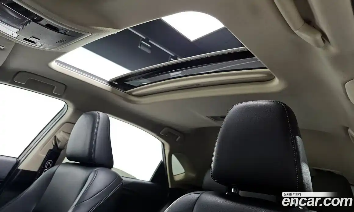 Lexus NX 2016 2.5 гидро в Москве № 825918, фото 18