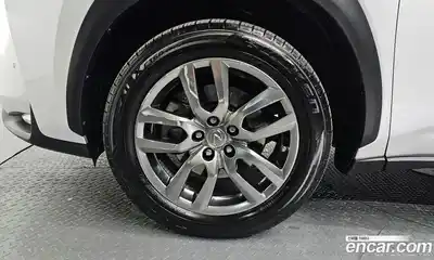 Lexus NX 2016 2.5 гидро в Москве № 825918, миниатюра 5