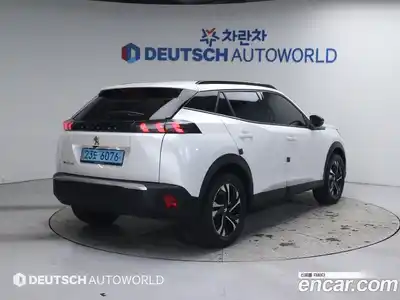 Peugeot 2008 2022 0.1 гидро в Москве № 897441, миниатюра 2