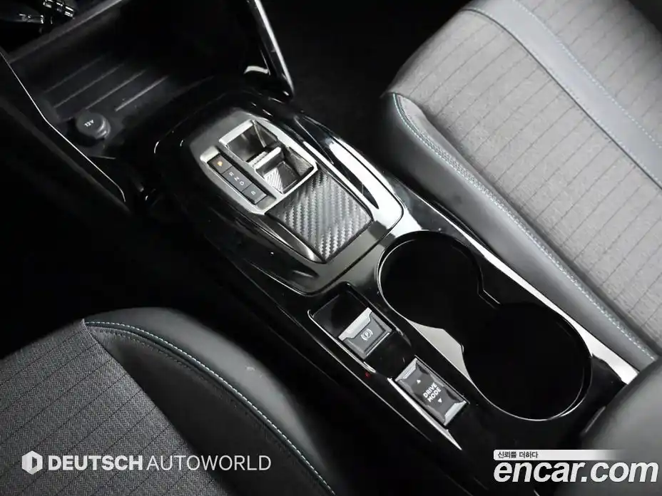 Peugeot 2008 2022 0.1 гидро в Москве № 897441, фото 9