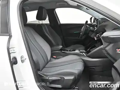 Peugeot 2008 2022 0.1 гидро в Москве № 897441, миниатюра 10